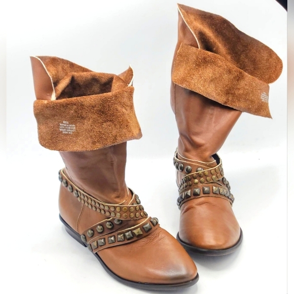 Matisse Brown Cognac Fold Foldable Slip-On Studs Strap Mid-Calf Boot Size 7.5 M - Picture 2 of 16